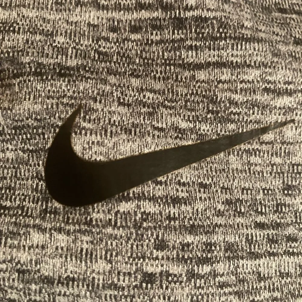 Nike Sweater Woman’s Size S/P